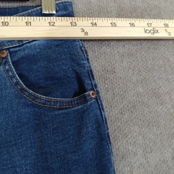 Cest Toi Jeans Women's Size 7 Bootcut Cropped Dark Wash Midrise Stretch Blue - Picture 5 of 7